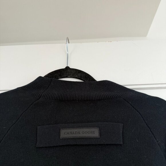 NWT Canada Goose Women's Holton Mockneck Sweatshirt Black Merino Wool Sz Small - Picture 9 of 10